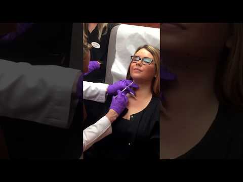 Dr. Baxt injects Kybella® to reduce submental fullness