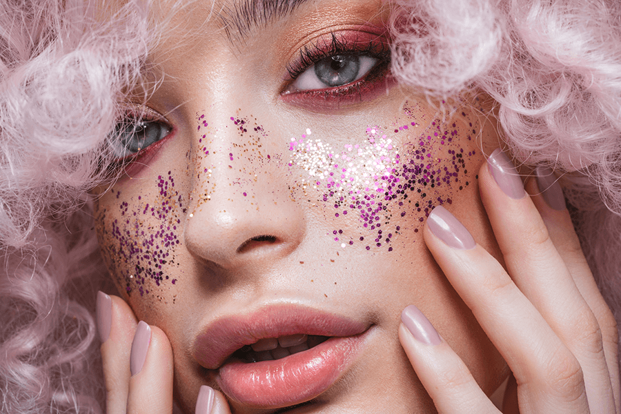 Holiday Make-Up Trends… Glitter Freckles Are Glitter Freckles Safe for Your Skin?